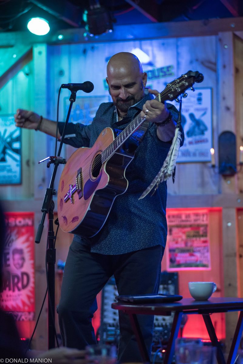 Artie Tobia and Brent Pruner performing at Daryl's House