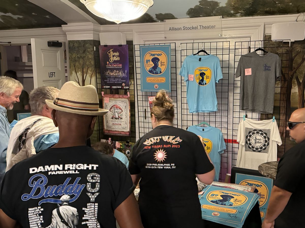 Jaimoe merch booth